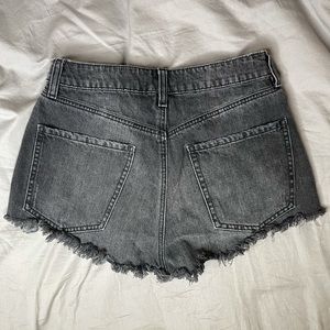 DYNAMITE BLACK HIGH WAISTED JEAN SHORTS